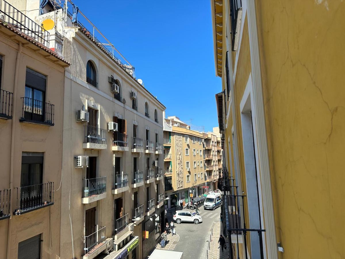 Alamos Suite Jaén Zewnętrze zdjęcie